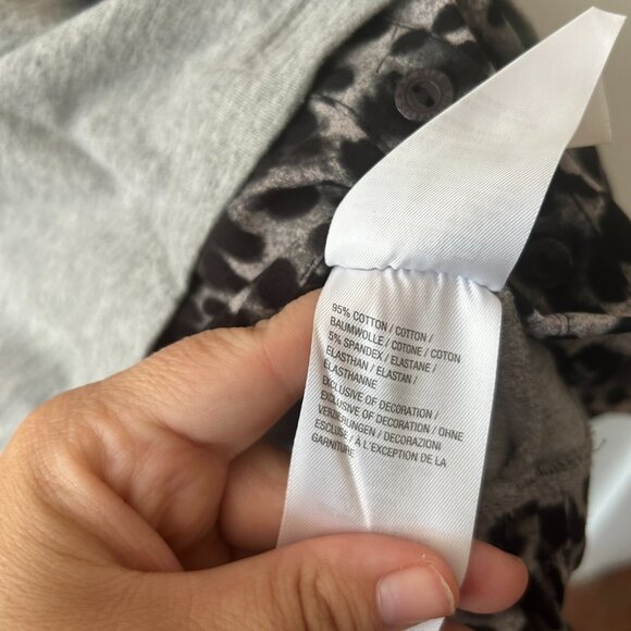 IsaacMizrahiLive Pullover Womens Large Gray Animal Print Collared Long Sleeve - Picture 4 of 5